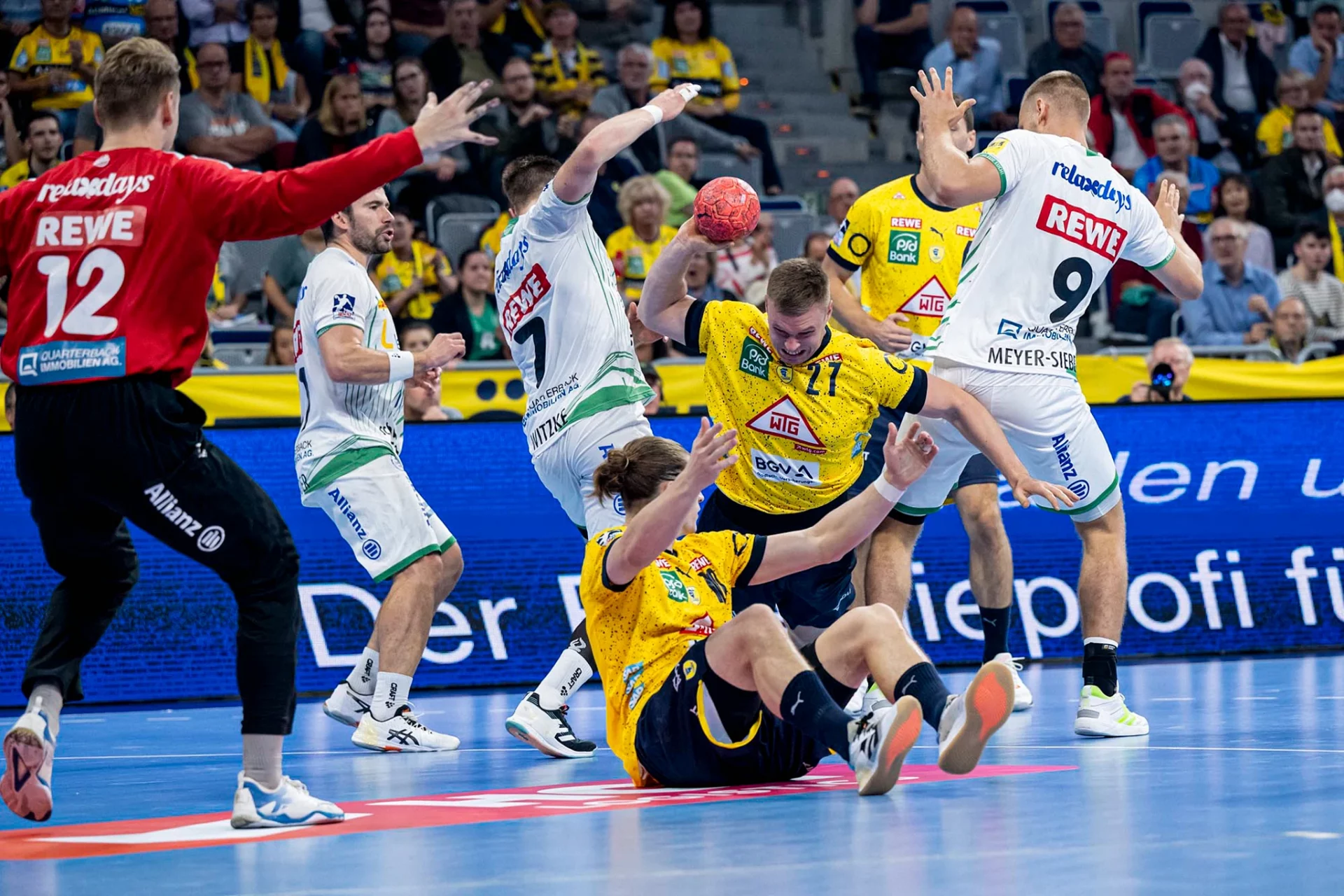 Kristjan Horzen am Kreis