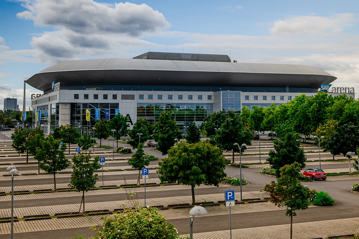 Außenansicht der SAP Arena