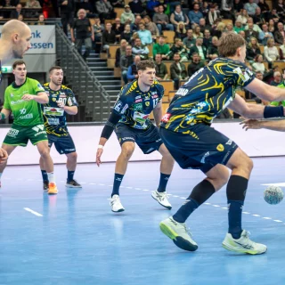 Sebastian Heymann in der Abwehr.