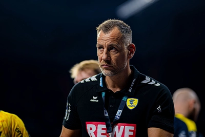 Löwen-Coach Maik Machulla blickt auf das Auswärtsspiel in Wetzlar.