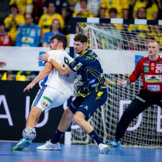 Sebastian Heymann bei der Abwehr.