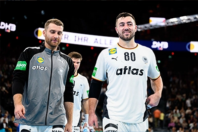 Jannik Kohlbacher und Lukas Mertens spielen für die deutsche Handball-Nationalmannschaft.