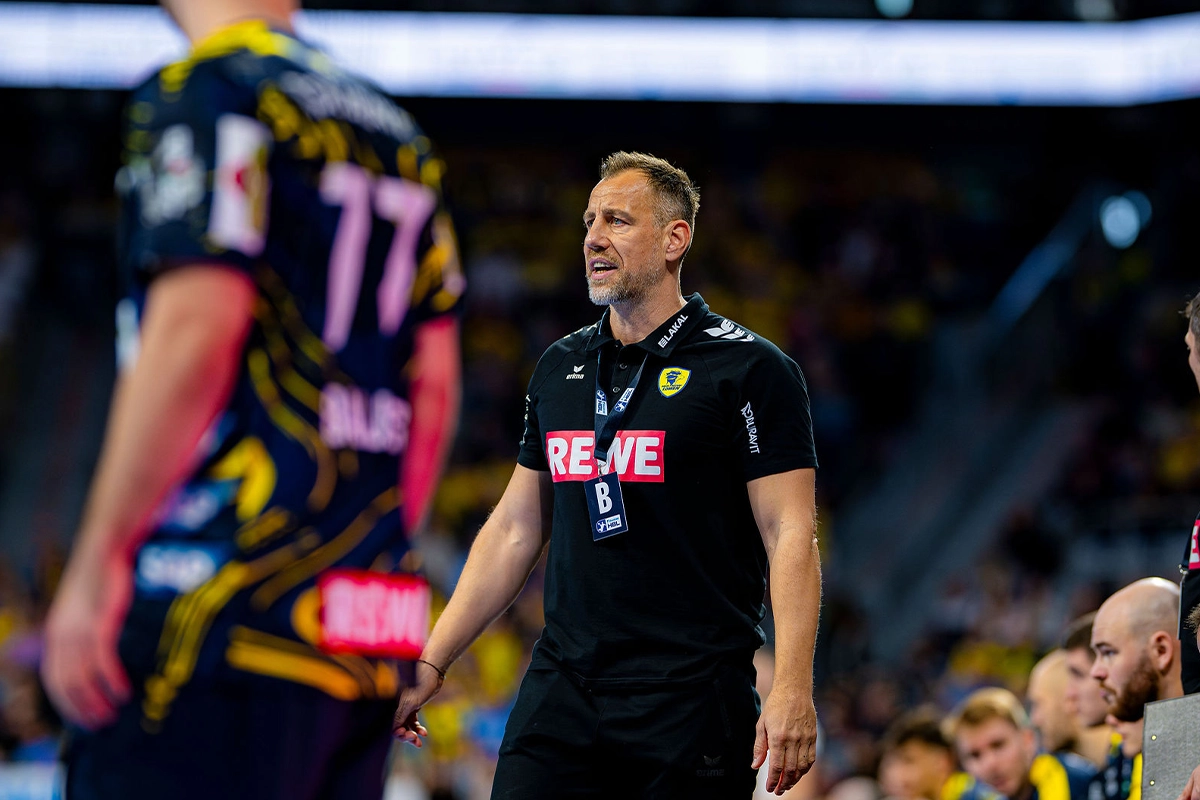 Maik Machulla vor Leipzig.