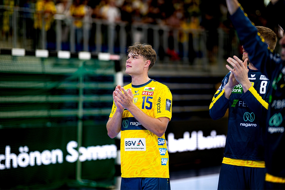 David Móré klatscht