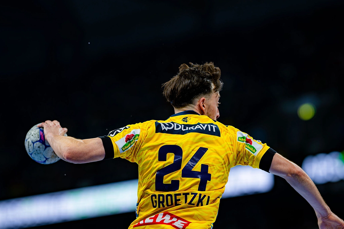 Patrick Groetzki fliegt.
