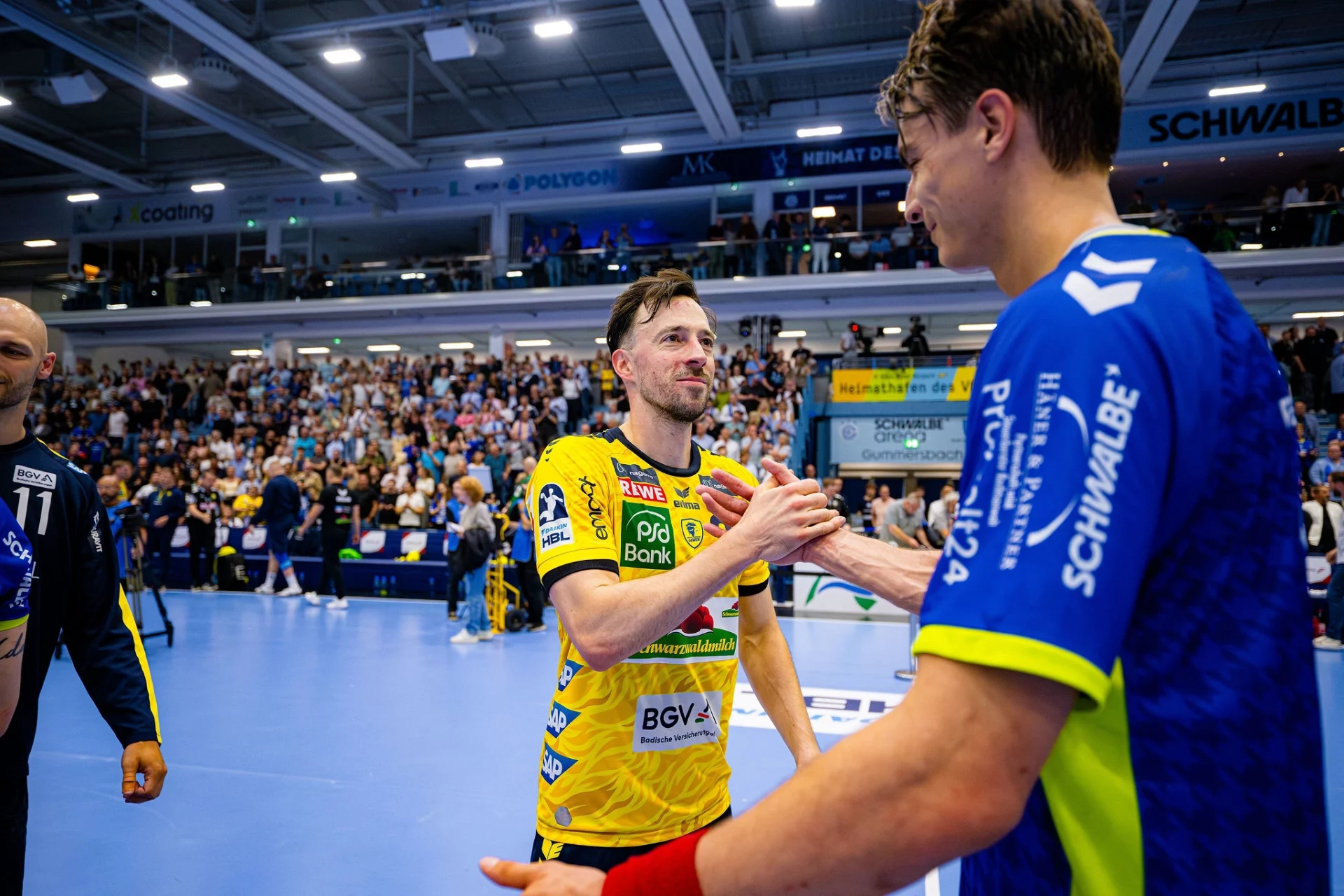 Patrick Groetzki und Julian Köster verabschieden sich.