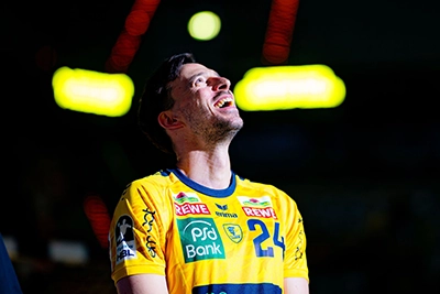 Patrick Groetzki emotional.