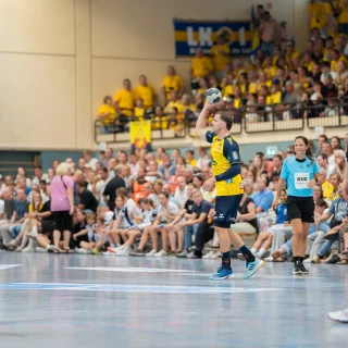 Kentin Mahe beim Wurf im Spiel gegen Kornwestheim.