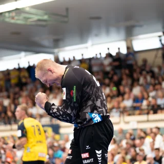 David Späth beim Jubeln im Spiel gegen Kornwestheim.