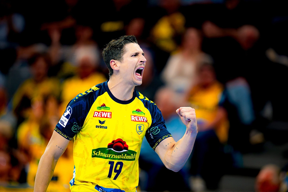 Marius Steinhauser jubelt.